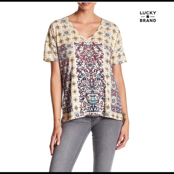 Nordstrom Clearance Lot of 7 Tops MSRP $271 For $80 CLEARANCE (Last Lot) - Picture 11 of 14